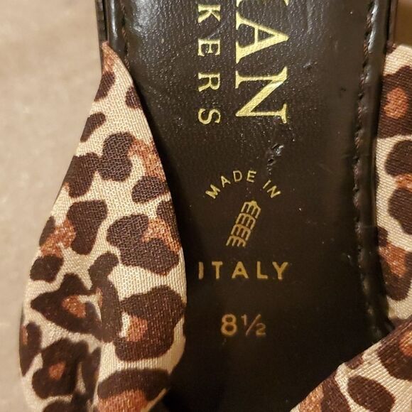 NWT Italian Shoemakers brown animal print wedge sandals size 8.5 - Picture 9 of 9